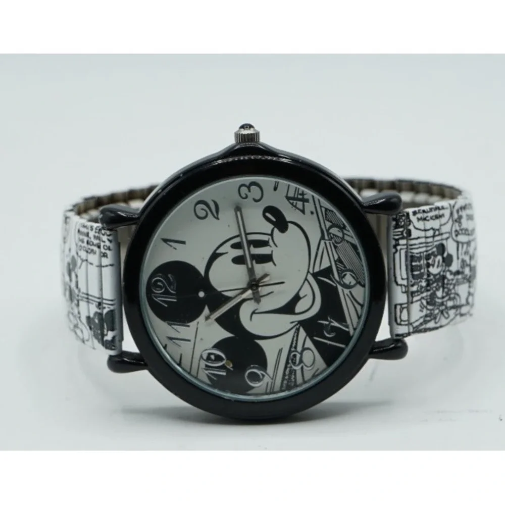 Disney Mickey Mouse Watch Large Face MCK1082K New Battery Japan